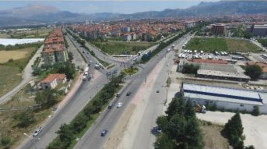 Isparta&rsquo;ya, K&ouml;pr&uuml;l&uuml; Kavşak Ve &Uuml;st Ge&ccedil;itler Yapılıyor
