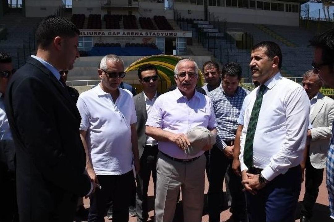 Vali Tuna Şanlıurfaspor&rsquo;un Sahasını Ve Tesislerini İnceledi