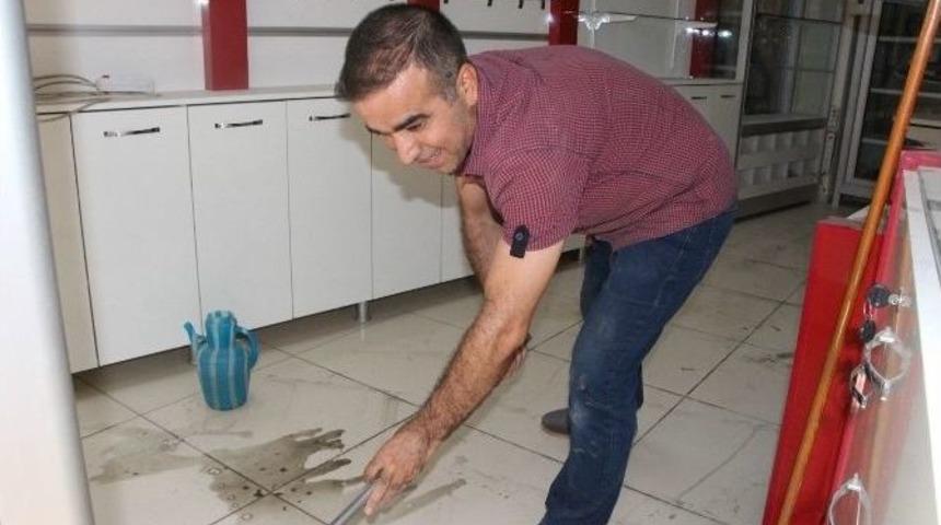 Nusaybin Esnafı Yaralarını Sarmaya Çalışıyor