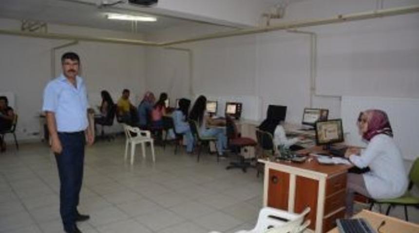 Bilgisayar Kurslarına Yoğun İlgi