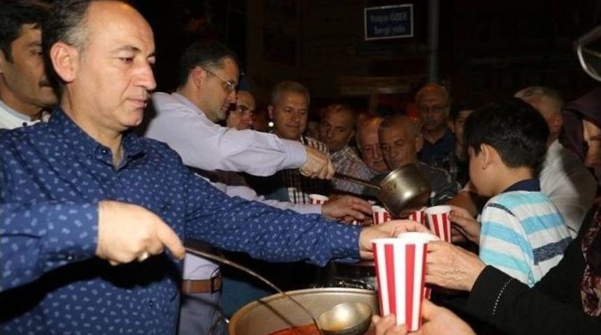 Kırıkkale’de Halk Milli İradeye Sahip Çıkıyor