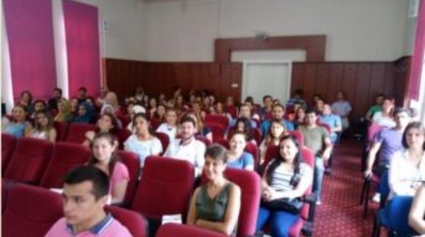 Aday &Ouml;ğretmenlere Elektronik Uygulamalar Semineri