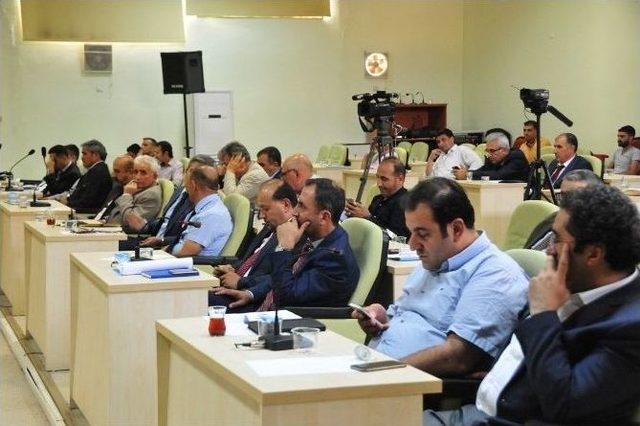 Vali Taşyapan&rsquo;dan &lsquo;fet&ouml;&rsquo; A&ccedil;ıklaması 2