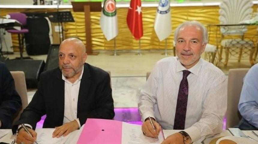 K&uuml;tahya Belediyesi&rsquo;nde Toplu İş S&ouml;zleşmesi Sevinci