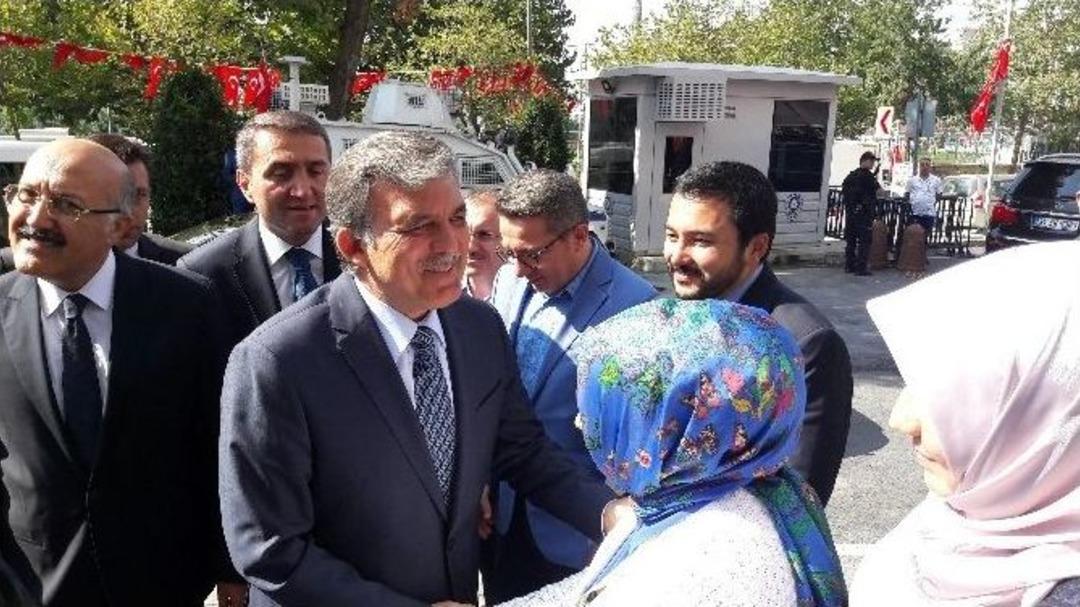 Abdullah G&uuml;l&rsquo;den Ak Parti&rsquo;ye Ziyaret