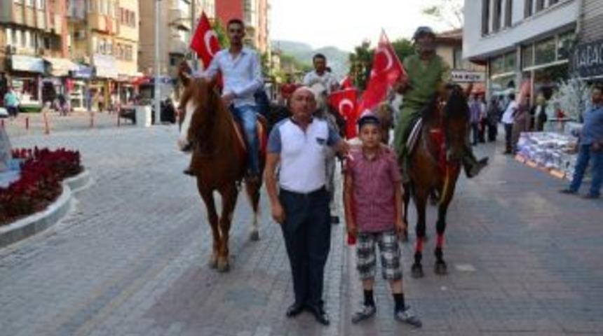 Darbe Girişimine &rsquo;at&rsquo;lı Tepki