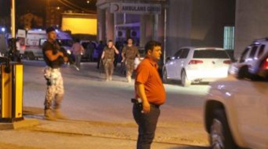 Hakkari&rsquo;de Polis Noktasına Bombalı Saldırı 3 Şehit