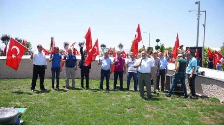 Bayrak Park Alanı 15 Temmuz Şehitler Parkı Oldu