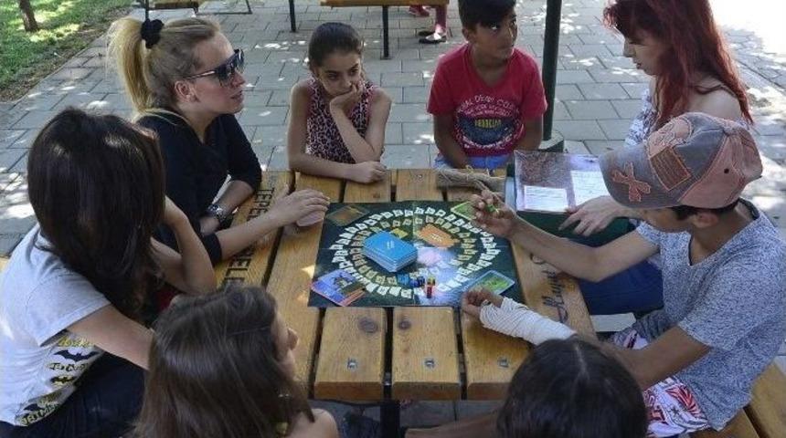 Esentepe&rsquo;de S&ouml;z K&uuml;&ccedil;&uuml;ğ&uuml;n