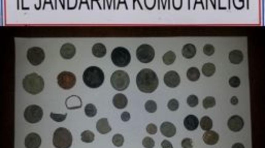 Denizli&rsquo;de 66 Adet Tarihi Sikke Ele Ge&ccedil;irildi