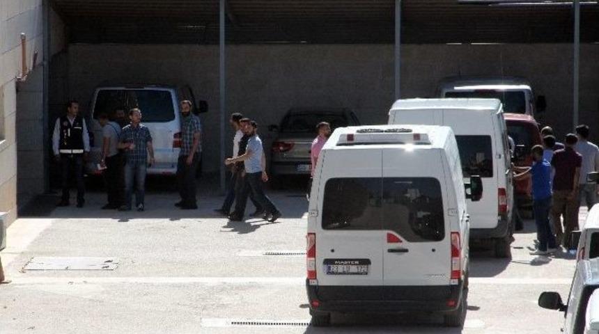 Elazığ&rsquo;da 12 Asker Adliyeye Sevk Edildi