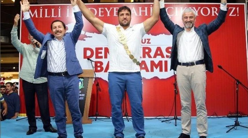 Başpehlivan Demokrasi N&ouml;betinde