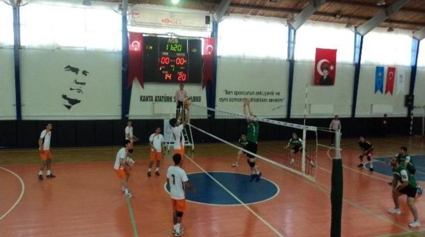 Deplasmanlı B&ouml;lgesel Final Grubu Erkekler Voleybol Şampiyonası Sona Erdi