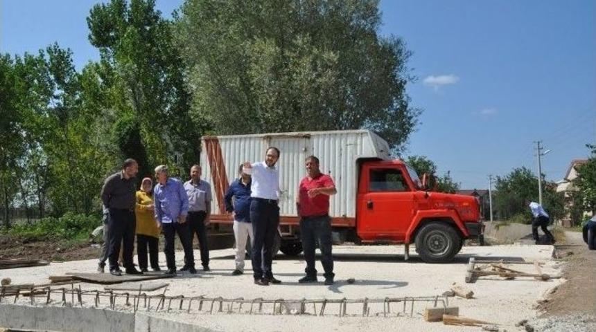 K&ouml;rfez Mahallesinde K&ouml;pr&uuml; &Ccedil;alışması Devam Ediyor