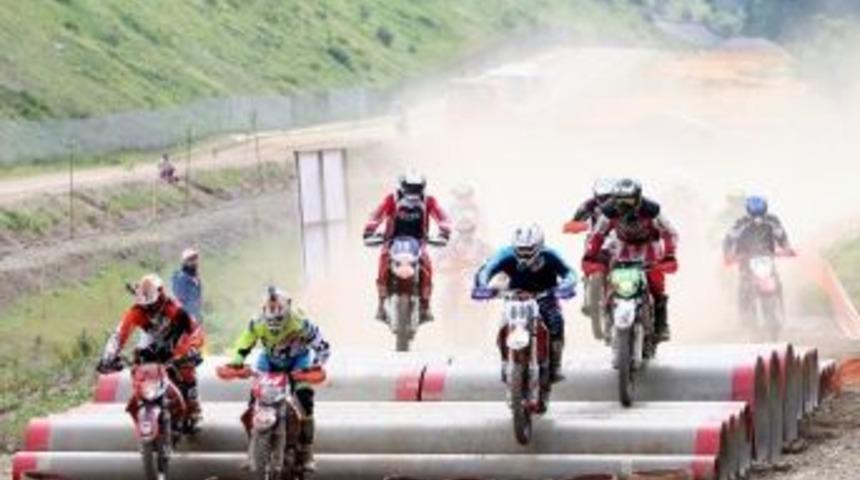 D&uuml;zce&rsquo;de Doğa Sporları Hızla Yayılıyor