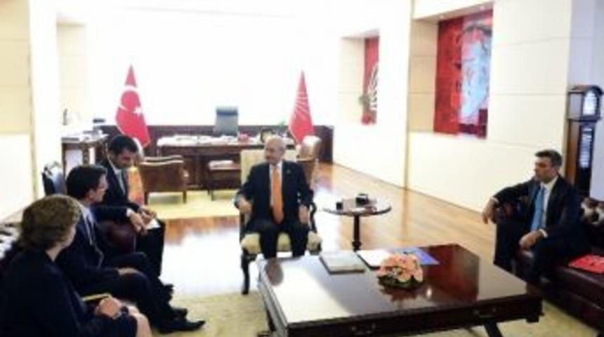 Kılı&ccedil;daroğlu, Avusturalya B&uuml;y&uuml;kel&ccedil;isi Larsen İle Biraraya Geldi