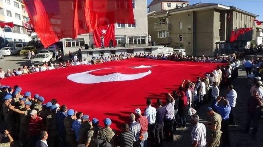 Şenkaya Belediyesinden Ş&uuml;k&uuml;r Kurbanı