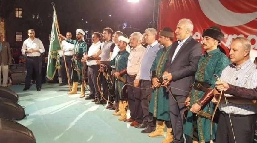 Yeşilyurt Alpler Kul&uuml;b&uuml; Ok&ccedil;uları Milli İrade N&ouml;betinde