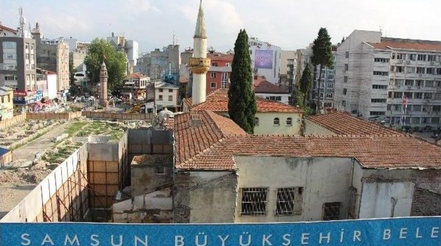 Tarihi Medrese Ve Caminin İhalesi Yapıldı