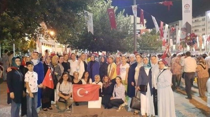 Ak Parti Kadın Kolları Başkanı Aynur Akdemir: &ldquo;galip Olan, Batıl Değil Milletimizin İradesidir&rdquo;