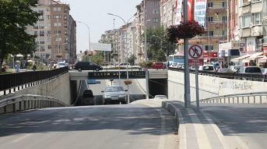 K&uuml;tahya&rsquo;da 15 Temmuz Şehitler Alt Ge&ccedil;iti