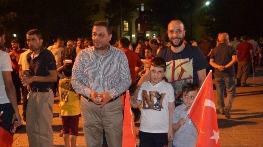 Siirt&rsquo;te &rsquo;demokrasi N&ouml;beti&rsquo; Devam Ediyor