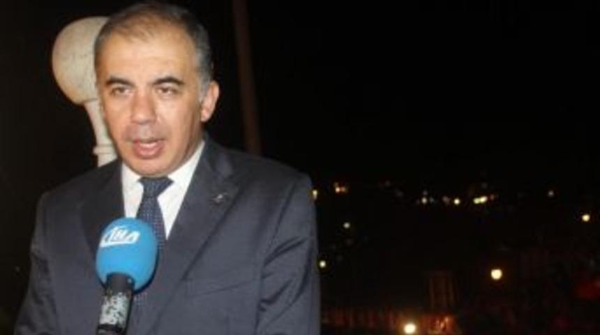 Demokrasi N&ouml;beti 14&rsquo;&uuml;nc&uuml; G&uuml;n&uuml;nde Coşkuyla S&uuml;r&uuml;yor