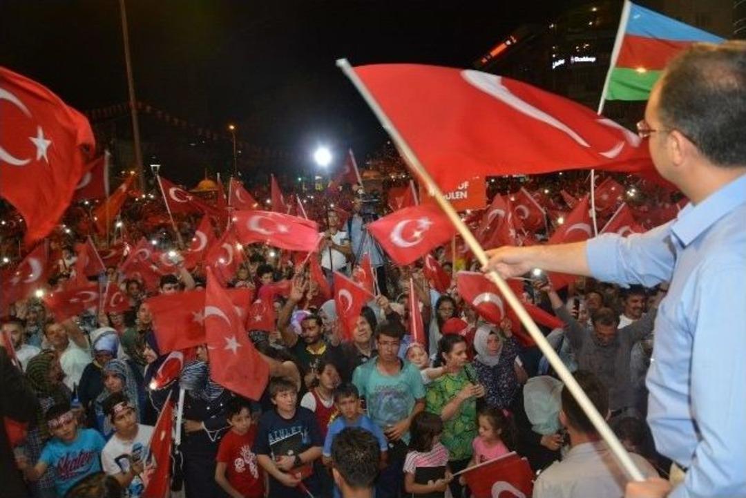 Sultanbekov: "t&uuml;rkiye &Ccedil;ok Yaşasın"