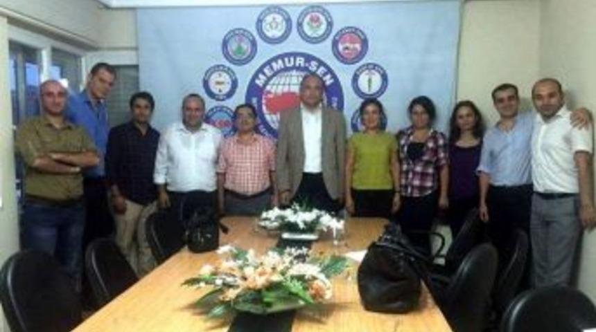 Aydın Gen&ccedil; Memur-sen; &ldquo;şuurlu Gen&ccedil;lik Demokrasimize Sahip &Ccedil;ıktı&rdquo;