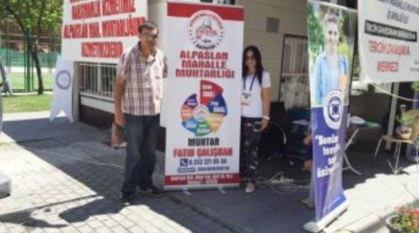 Alpaslan Mahallesi Muhtarlığında &Uuml;niversite Adaylarına &Uuml;cretsiz Hizmet