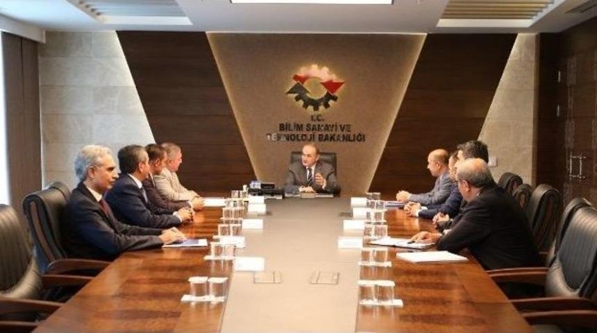 Kayseri Osb Y&ouml;netimi, Bilim Sanayi Ve Teknoloji Bakanı Faruk &Ouml;zl&uuml;&rsquo;y&uuml; Ziyaret Etti