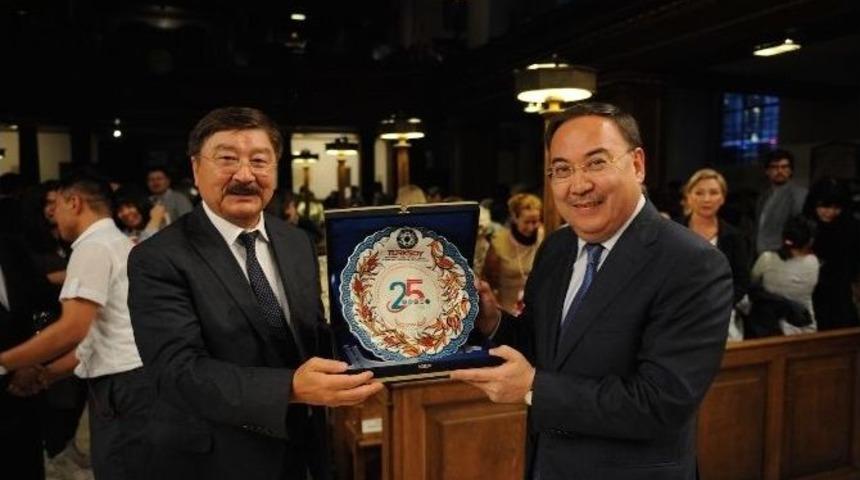 Gen&ccedil;lik Oda Orkestrası&rsquo;ndan Oxford Ve Londra&rsquo;da Sanat Ş&ouml;leni