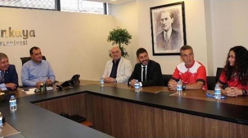 Şampiyon Sporculardan Taşdelen&rsquo;e Ziyaret