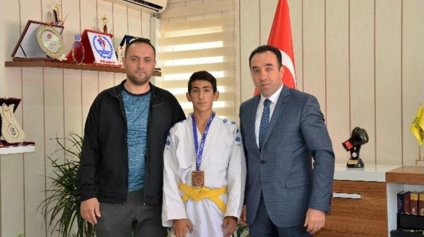 Bilecikli Başarılı Judocu T&uuml;rkiye 3&rsquo;&uuml;nc&uuml;s&uuml;