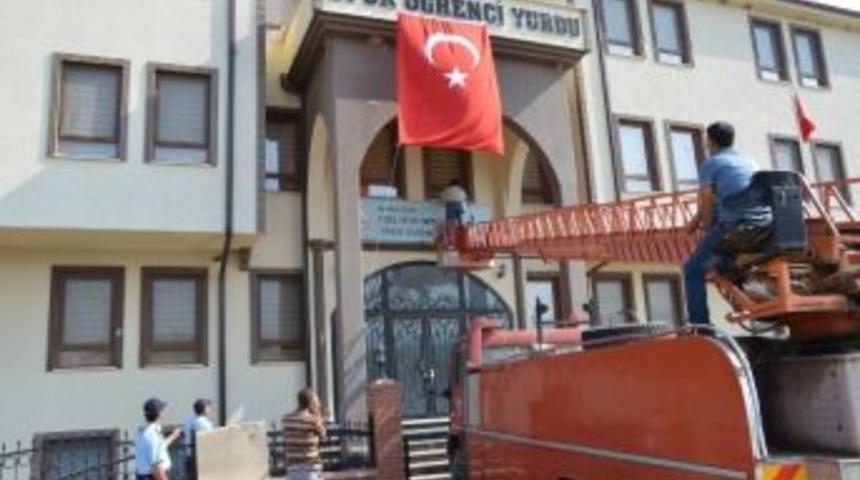 İznik&rsquo;te Fet&ouml;&rsquo;ye Ait &Ouml;ğrenci Yurdu Kapatıldı
