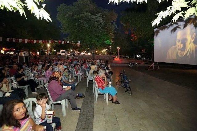 ”açık Hava Sinema Günleri” Başlıyor