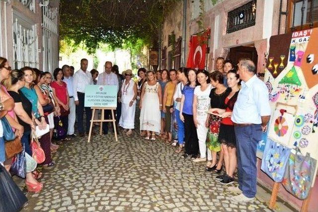 Ayvalık Halk Eğitimi Merkezi Kursiyerleri “vatandaşın Yeri”nde Ürettiklerini Satacak