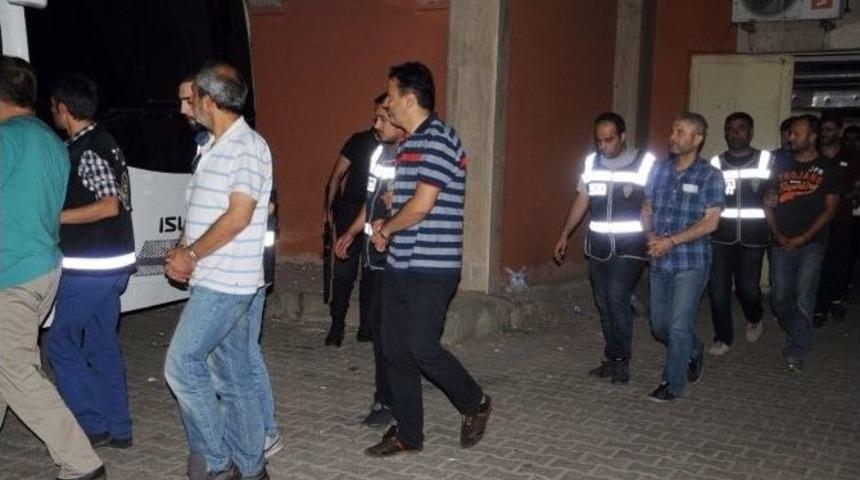 Mardin&rsquo;de 16 Polis Tutuklandı