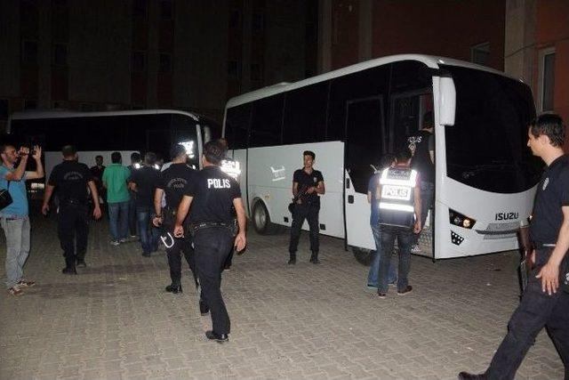 Mardin’de 16 Polis Tutuklandı