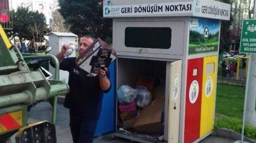 İzmit&rsquo;te Geri D&ouml;n&uuml;ş&uuml;m &Ccedil;alışmaları Devam Ediyor