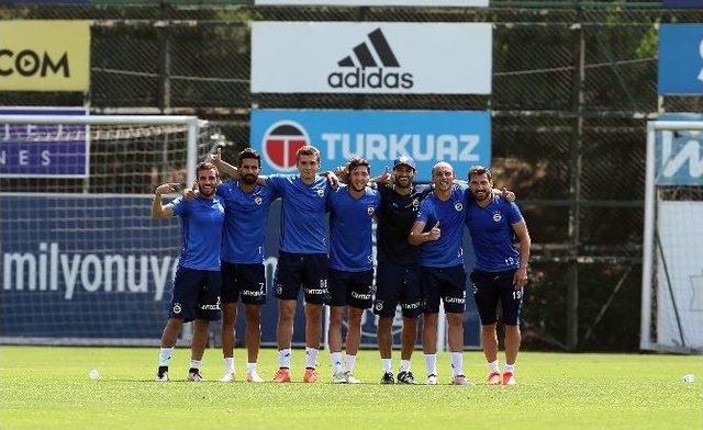 Fenerbahçe, Monaco Maçı Hazırlıklarına Başladı