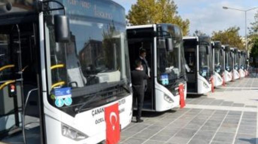 Resmi Plakalı Otob&uuml;slerden &Uuml;cretsiz Sefer