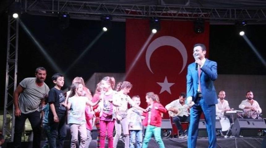 Hisarcıklılar Oğuz Yılmaz İle Coştu