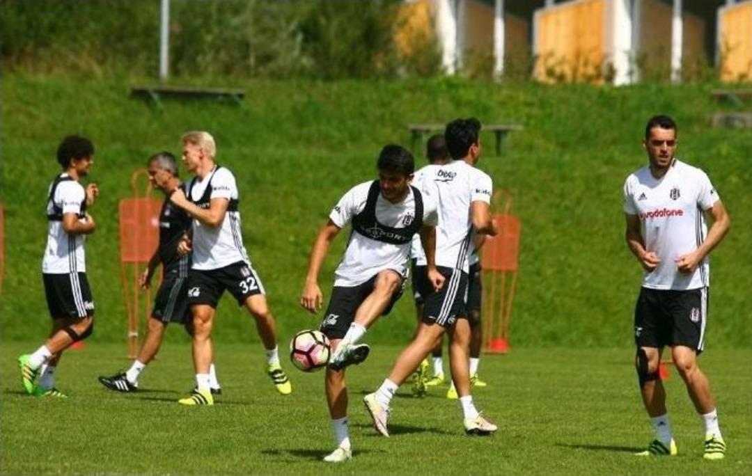 Beşiktaş Yeni Sezon Hazırlıklarını S&uuml;rd&uuml;r&uuml;yor