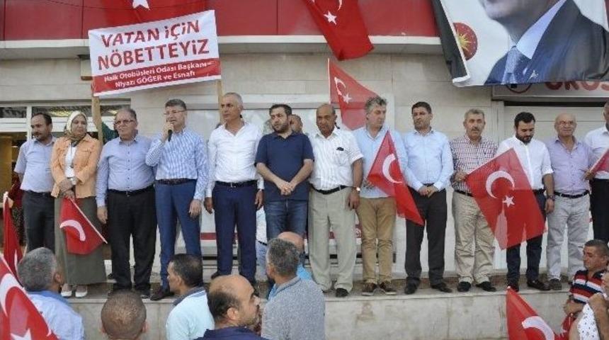 Halk Otob&uuml;sleri Odası&rsquo;ndan Demokrasi N&ouml;betine Destek