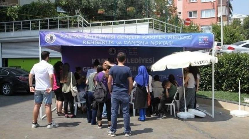 Kartal Belediyesi, Gen&ccedil;lik Kariyer Merkezi &ldquo;gen&ccedil;lik Ve Danışma Noktası&rdquo; &Ouml;ğrencilere Işık Tutuyor