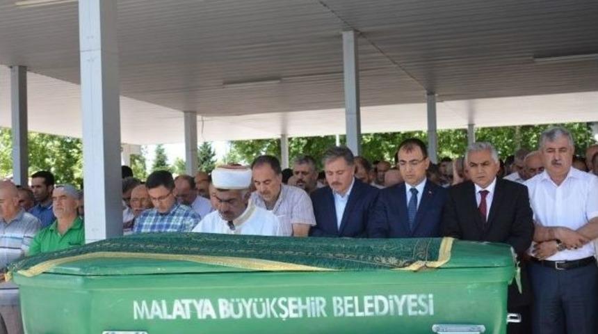 Bakan T&uuml;fenkci&rsquo;nin Acı G&uuml;n&uuml;