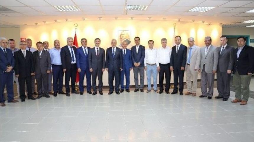 Turgutlu Belediyesi Vali G&uuml;ven&ccedil;er&rsquo;i Ağırladı