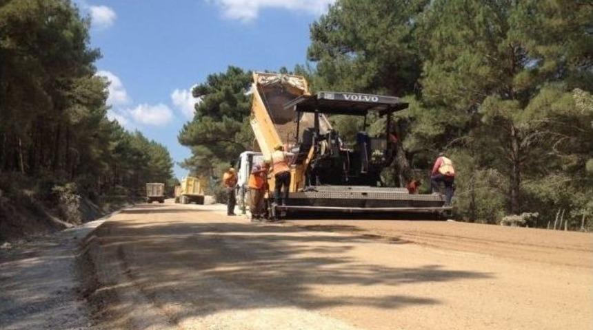 &Ccedil;anakkale&rsquo;de 1 Ayda 40 Km Asfaltlama Yapıldı