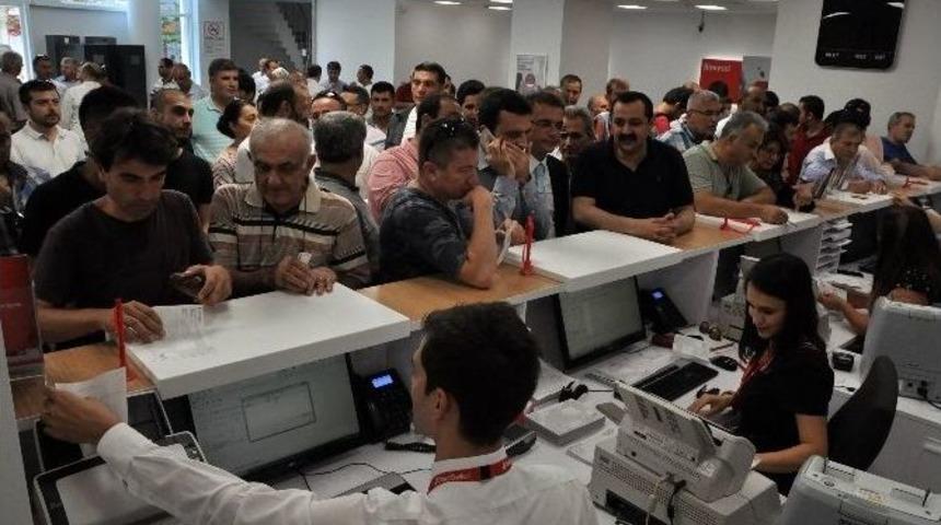 Ak Parti Antalya Teşkilatından Dayanışma Kampanyasına Destek